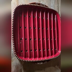 Pri-owned Temptations Red Ceramic Grill